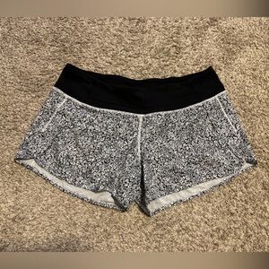 Lululemon Shorts, black and white daisy, 10